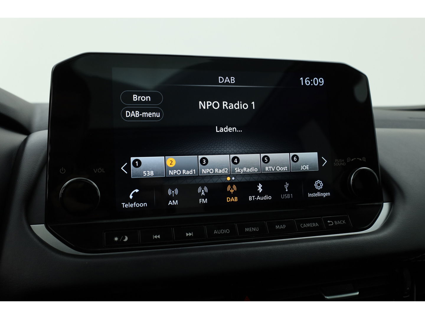 Nissan QASHQAI 1.3 MHEV Xtronic Business Premium | Trekhaak | Pano | 360cam | CarPlay | Keyless | Adapt. Cruise