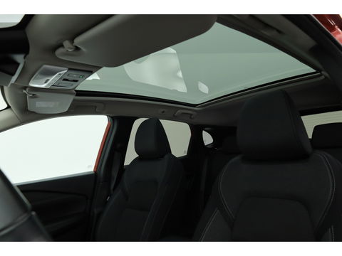 Nissan QASHQAI 1.3 MHEV Xtronic Business Premium | Trekhaak | Pano | 360cam | CarPlay | Keyless | Adapt. Cruise