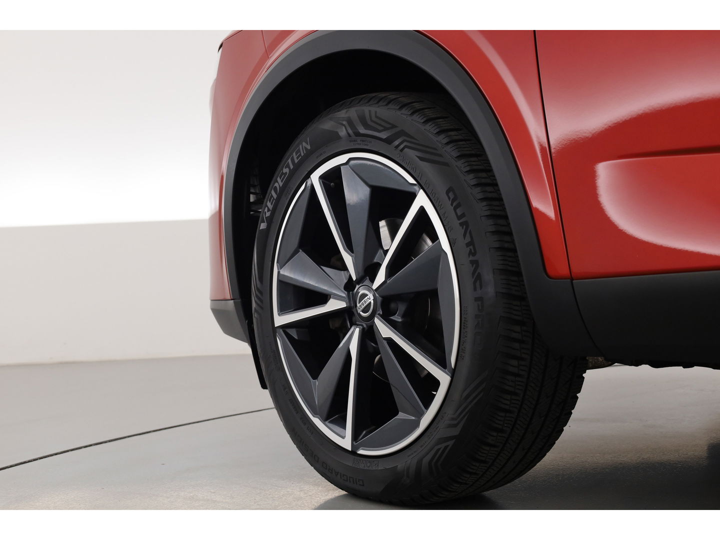 Nissan QASHQAI 1.3 MHEV Xtronic Business Premium | Trekhaak | Pano | 360cam | CarPlay | Keyless | Adapt. Cruise