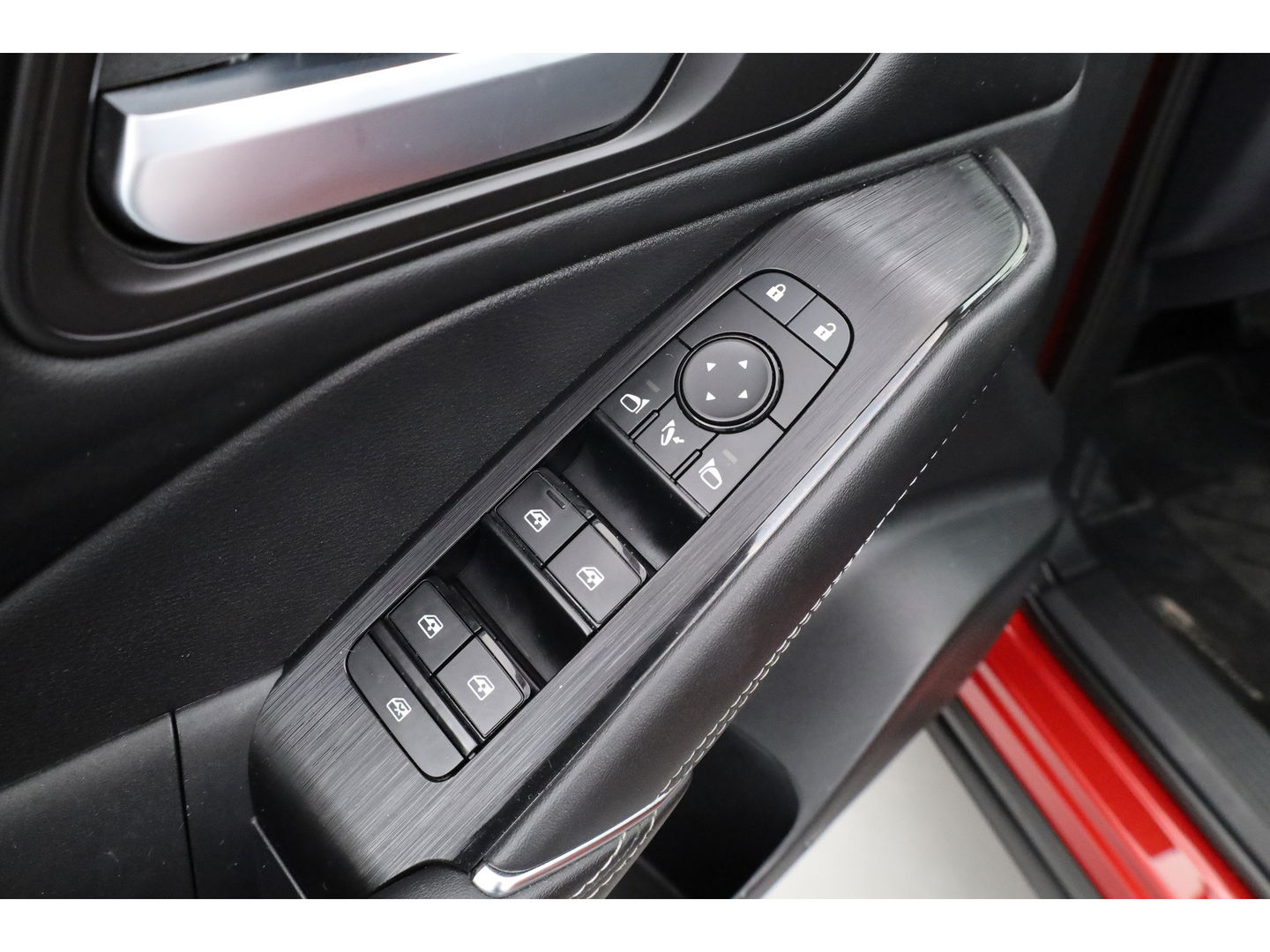 Nissan QASHQAI 1.3 MHEV Xtronic Business Premium | Trekhaak | Pano | 360cam | CarPlay | Keyless | Adapt. Cruise