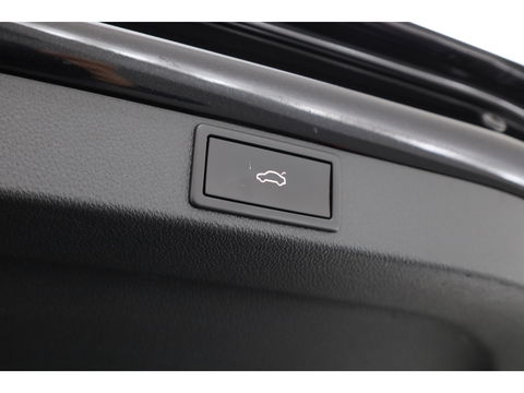 Škoda Octavia Combi 1.5 e-TSI Sport Business | Adapt. Cruise | Pano | CarPlay | Massage | Keyless | Trekhaak 1500 kg  | 4 Seasons