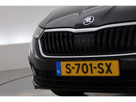 Škoda Octavia Combi 1.5 e-TSI Sport Business | Adapt. Cruise | Pano | CarPlay | Massage | Keyless | Trekhaak 1500 kg  | 4 Seasons