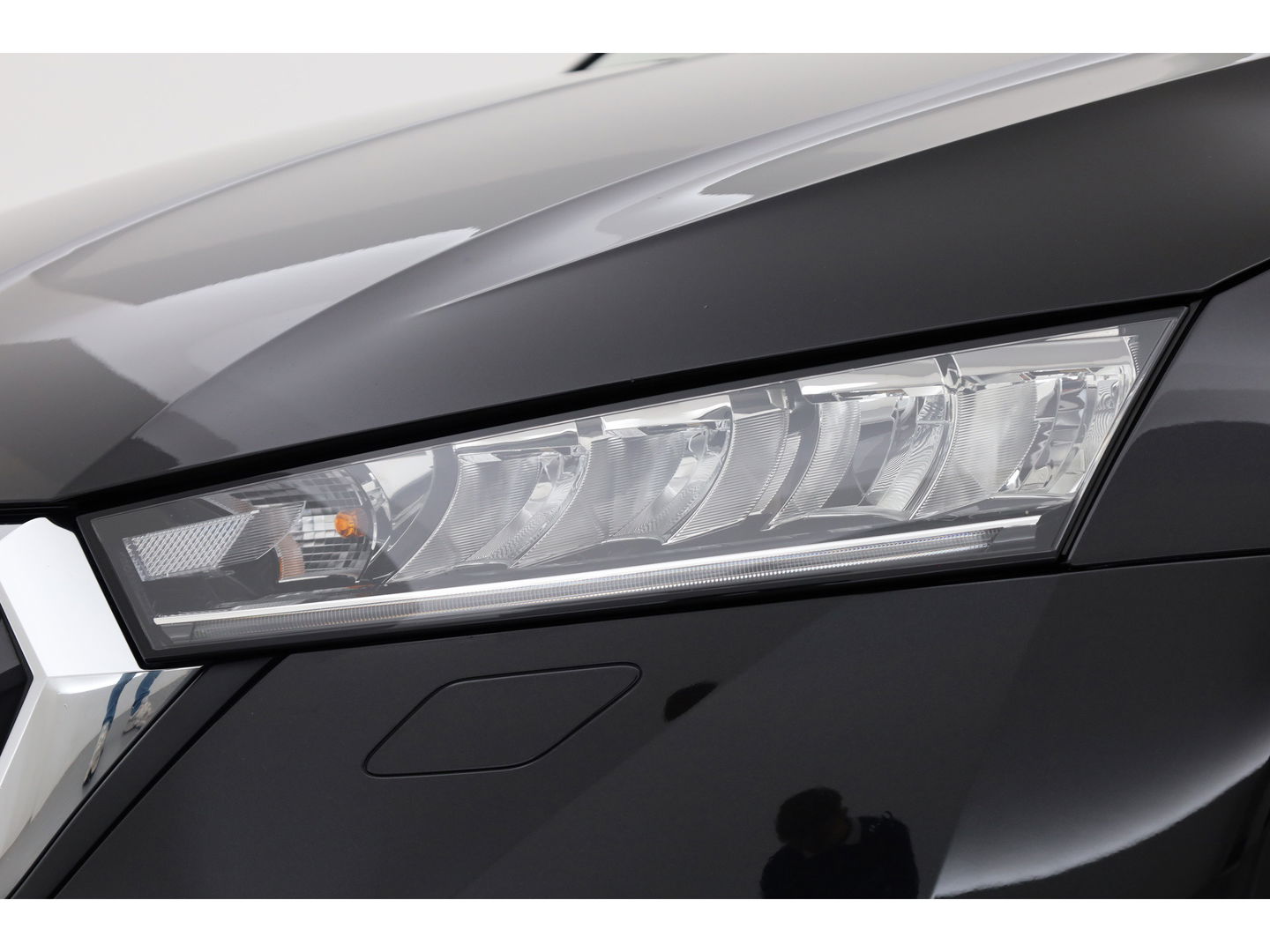 Škoda Octavia Combi 1.5 e-TSI Sport Business | Adapt. Cruise | Pano | CarPlay | Massage | Keyless | Trekhaak 1500 kg | 4 Seasons