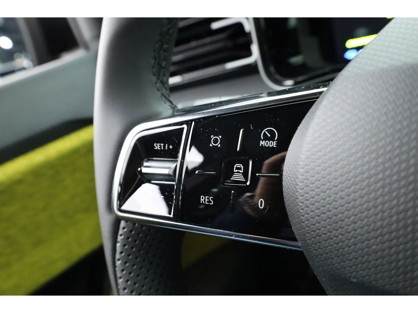 Renault 5 comfort Range Iconic Cinq 52 kWh | Navi | Adapt. Cruise | H&K | CarPlay | Stoel-Stuurverw.