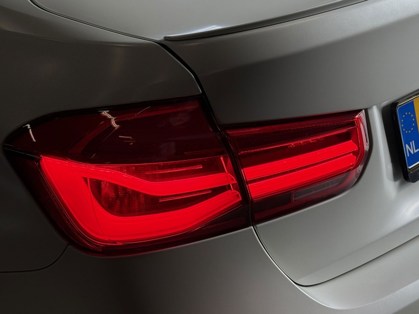 BMW 3 Serie M3 Competition DCTA 451PK M-Performance / Carbon / LED