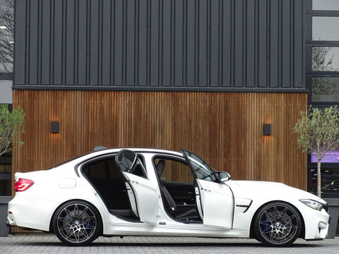 BMW 3 Serie M3 Competition DCTA 451PK M-Performance / Carbon / LED