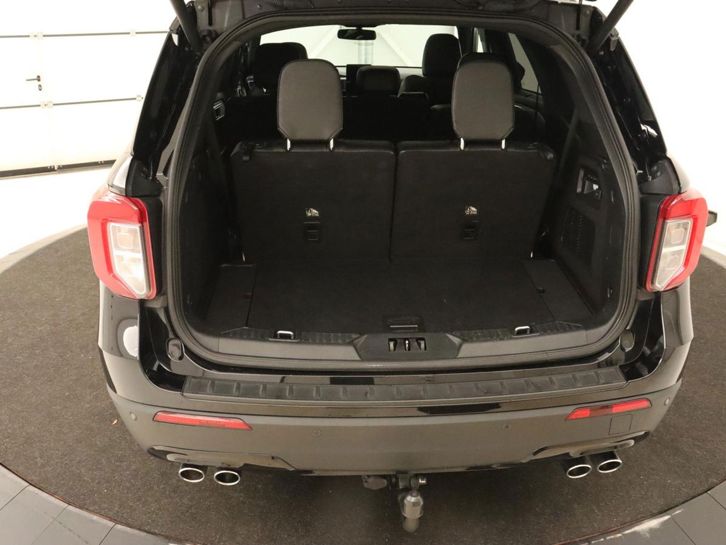 Ford Explorer Ford Explorer 3.0 V6 EcoBoost PHEV ST-Line 7-persoons | Panoramadak | Stoelventilatie | Leder | Trekhaak | Adaptive cruise | 360 Camera | Carplay | B&O Sound | Navigatie | Keyless