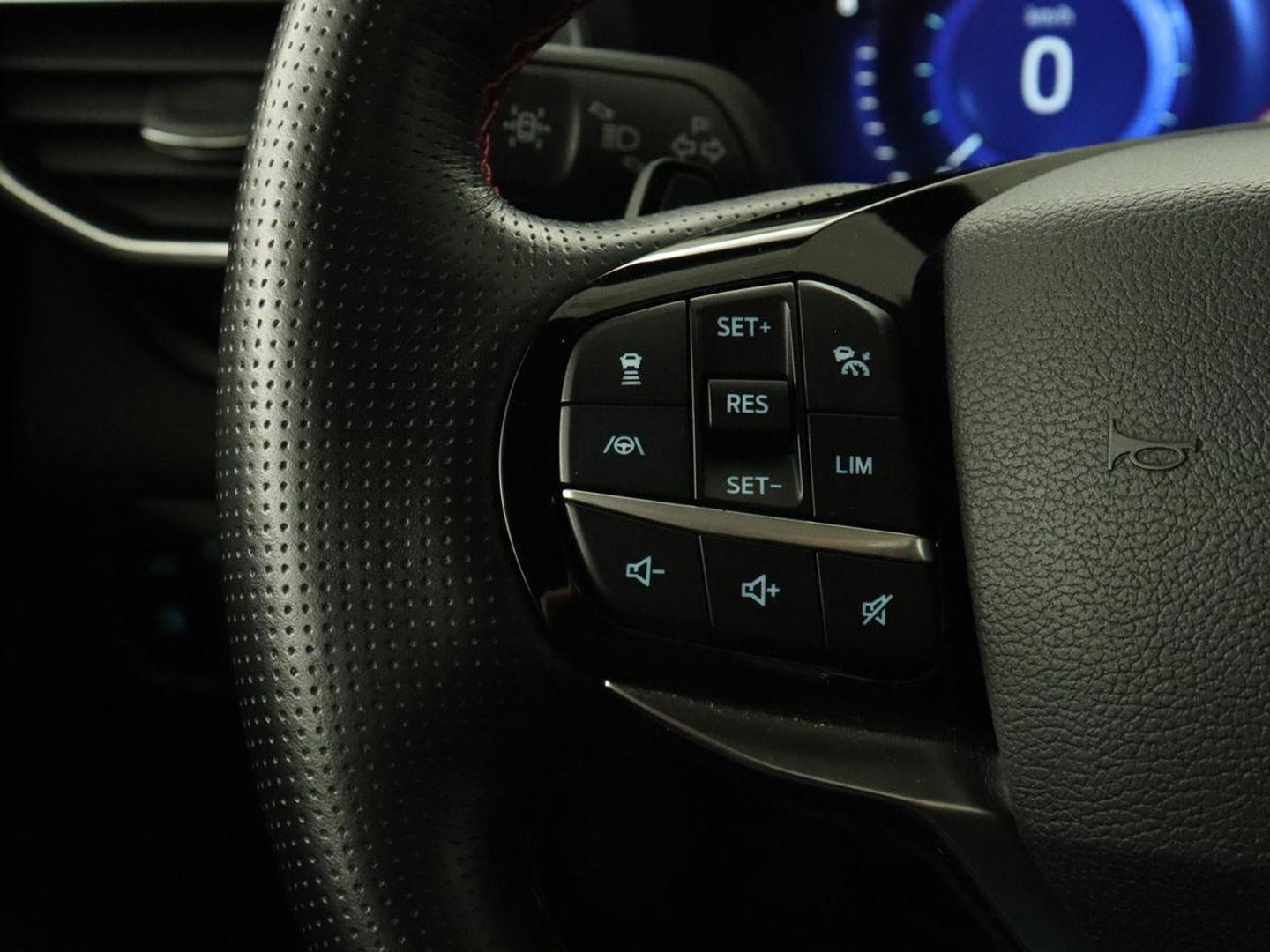 Ford Explorer Ford Explorer 3.0 V6 EcoBoost PHEV ST-Line 7-persoons | Panoramadak | Stoelventilatie | Leder | Trekhaak | Adaptive cruise | 360 Camera | Carplay | B&O Sound | Navigatie | Keyless