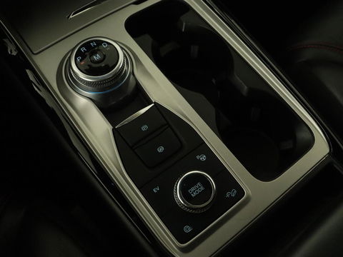 Ford Explorer Ford Explorer 3.0 V6 EcoBoost PHEV ST-Line 7-persoons | Panoramadak | Stoelventilatie | Leder | Trekhaak | Adaptive cruise | 360 Camera | Carplay | B&O Sound | Navigatie | Keyless