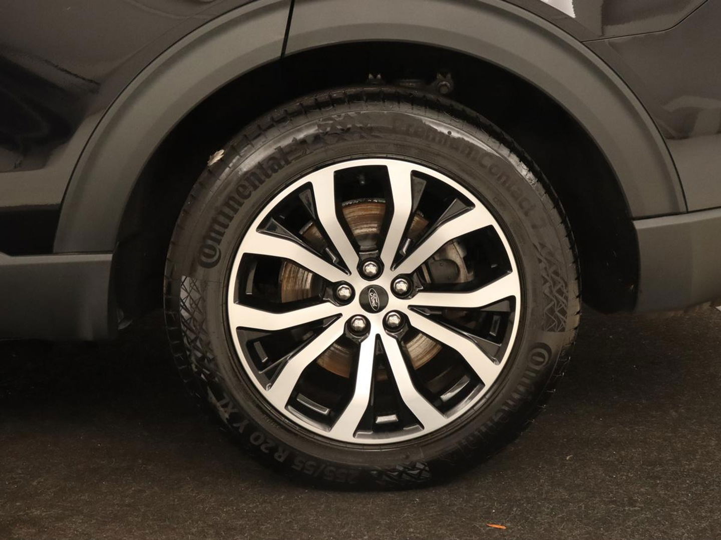 Ford Explorer Ford Explorer 3.0 V6 EcoBoost PHEV ST-Line 7-persoons | Panoramadak | Stoelventilatie | Leder | Trekhaak | Adaptive cruise | 360 Camera | Carplay | B&O Sound | Navigatie | Keyless