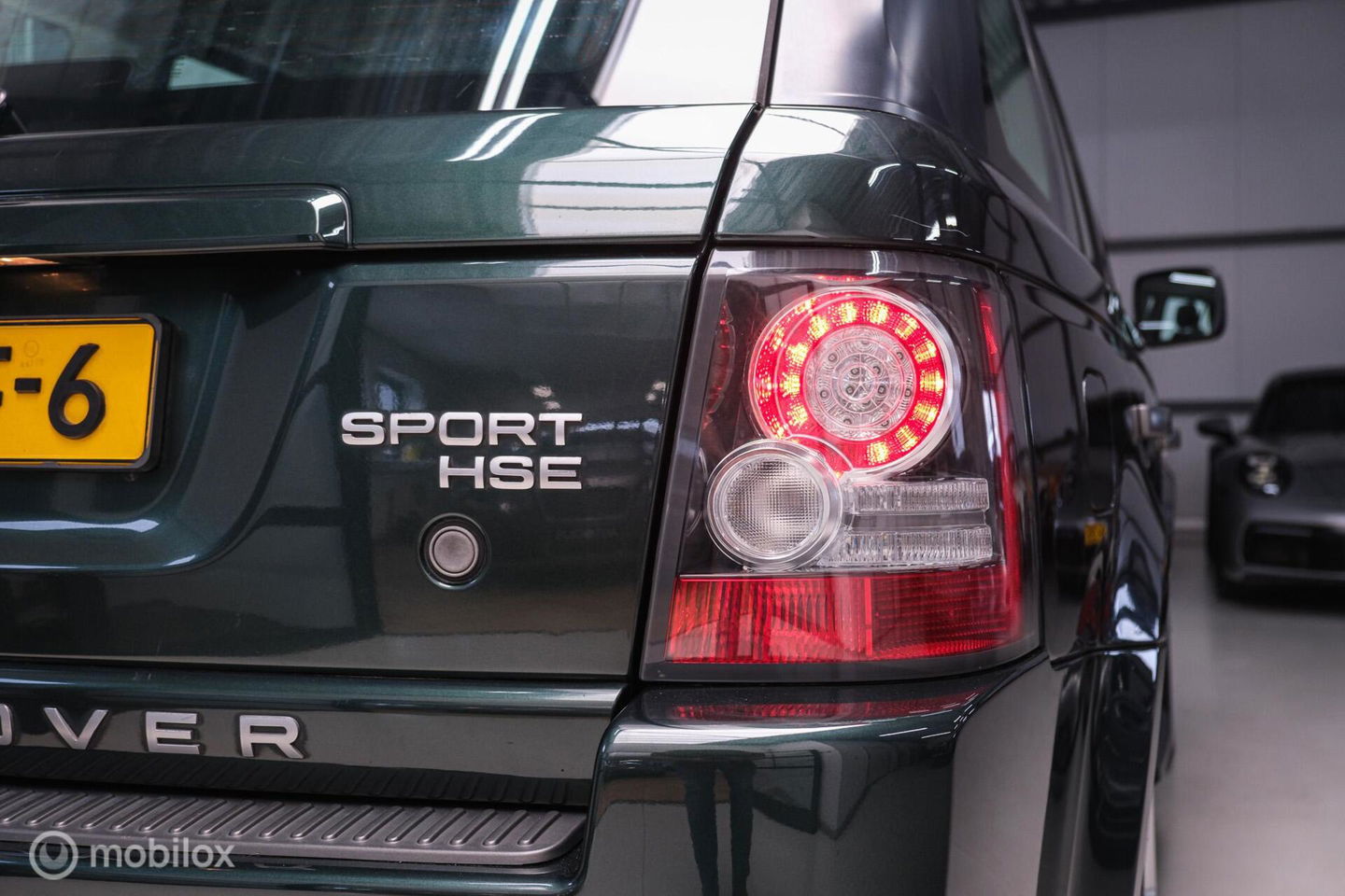 Land Rover Range Rover Sport 3.0 TdV6 S | Youngtimer | Facelift | trekhaak | Lage fiscale waarde | Galway Green | ZF automaat