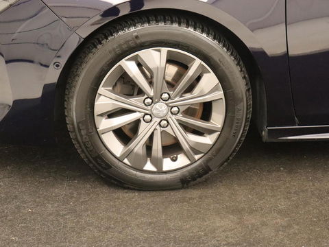 Peugeot 508 1.6 HYbrid Allure | Adaptive cruise | Half leder | Camera | Carplay | Navigatie | Full LED | Parkeerhulp | Digital Cockpit | PHEV | Plug In