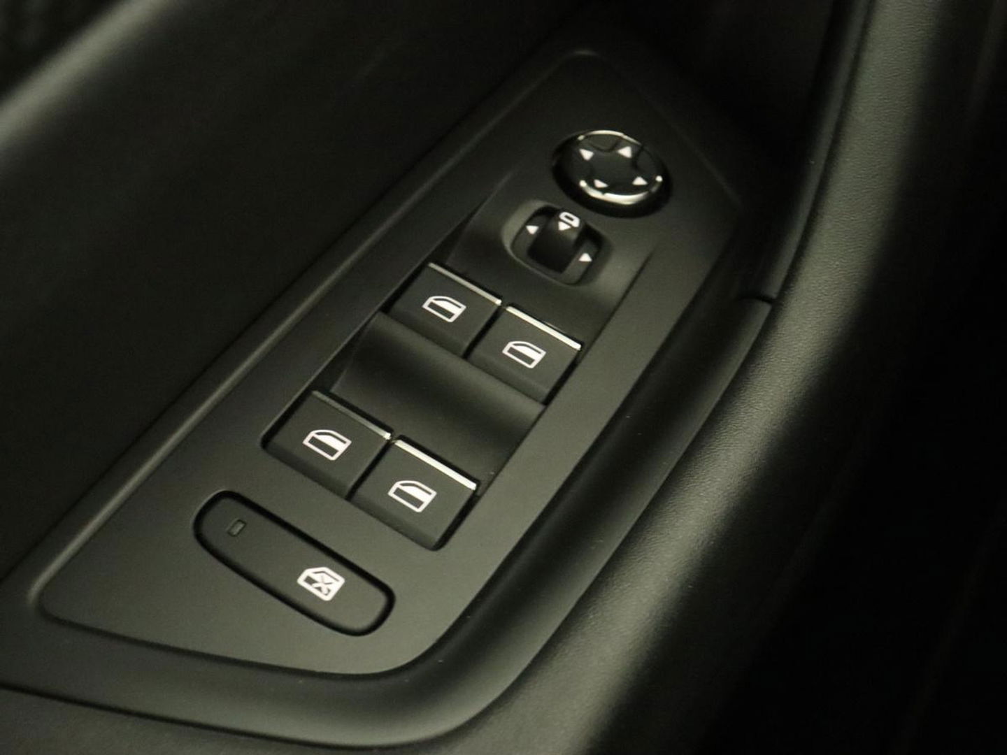 Peugeot 508 1.6 HYbrid Allure | Adaptive cruise | Half leder | Camera | Carplay | Navigatie | Full LED | Parkeerhulp | Digital Cockpit | PHEV | Plug In