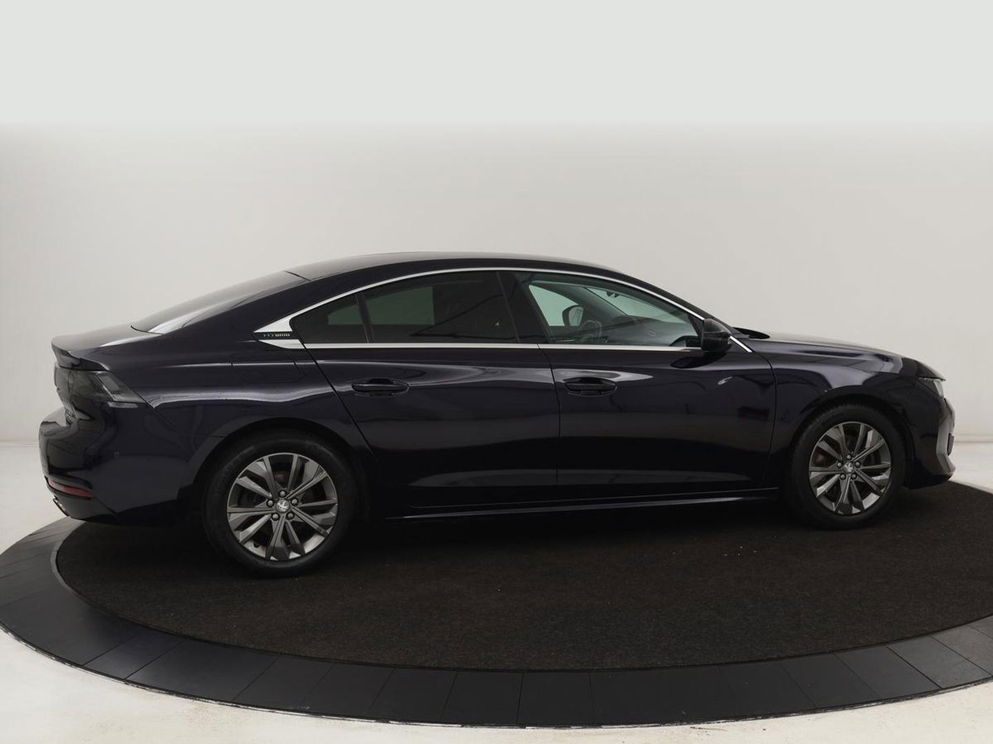 Peugeot 508 1.6 HYbrid Allure | Adaptive cruise | Half leder | Camera | Carplay | Navigatie | Full LED | Parkeerhulp | Digital Cockpit | PHEV | Plug In
