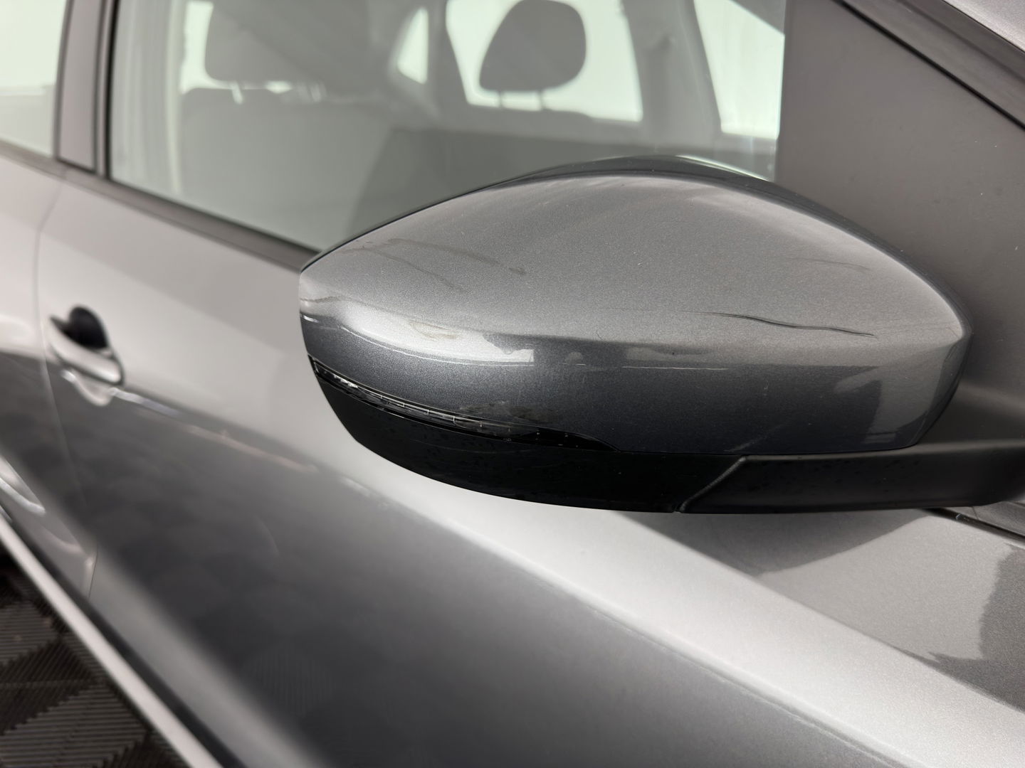 Volkswagen Polo 1.4 TDI Comfortline Aut. *NAVI-FULLMAP | AIRCO | CRUISE | HEATED-COMFORTSEATS*