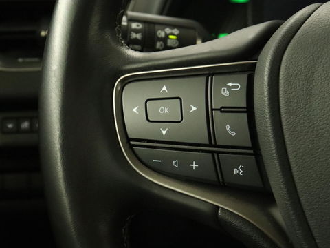 Lexus UX 250h AWD | Carplay | Adaptive cruise | Alcantara | Camera | Full LED | Navigatie | Bluetooth | Digital Cockpit