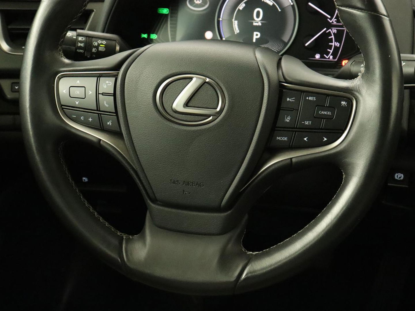 Lexus UX 250h AWD | Carplay | Adaptive cruise | Alcantara | Camera | Full LED | Navigatie | Bluetooth | Digital Cockpit