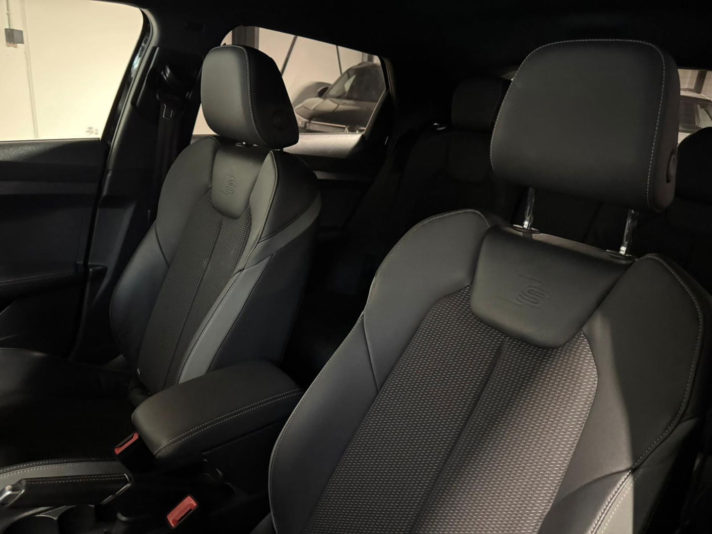 Audi A1 Sportback 40 TFSI S-Line KEYLESS PDC