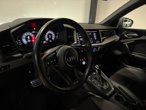 Audi A1 Sportback 40 TFSI S-Line KEYLESS PDC