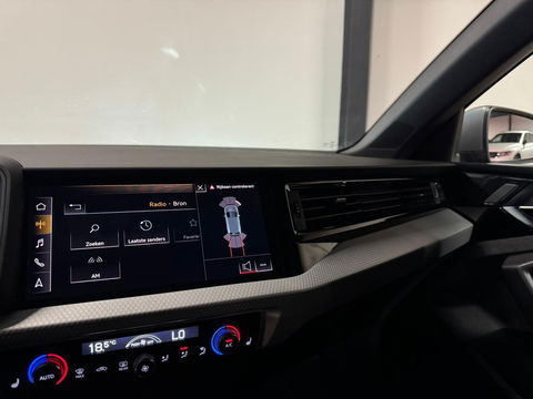 Audi A1 Sportback 40 TFSI S-Line KEYLESS PDC