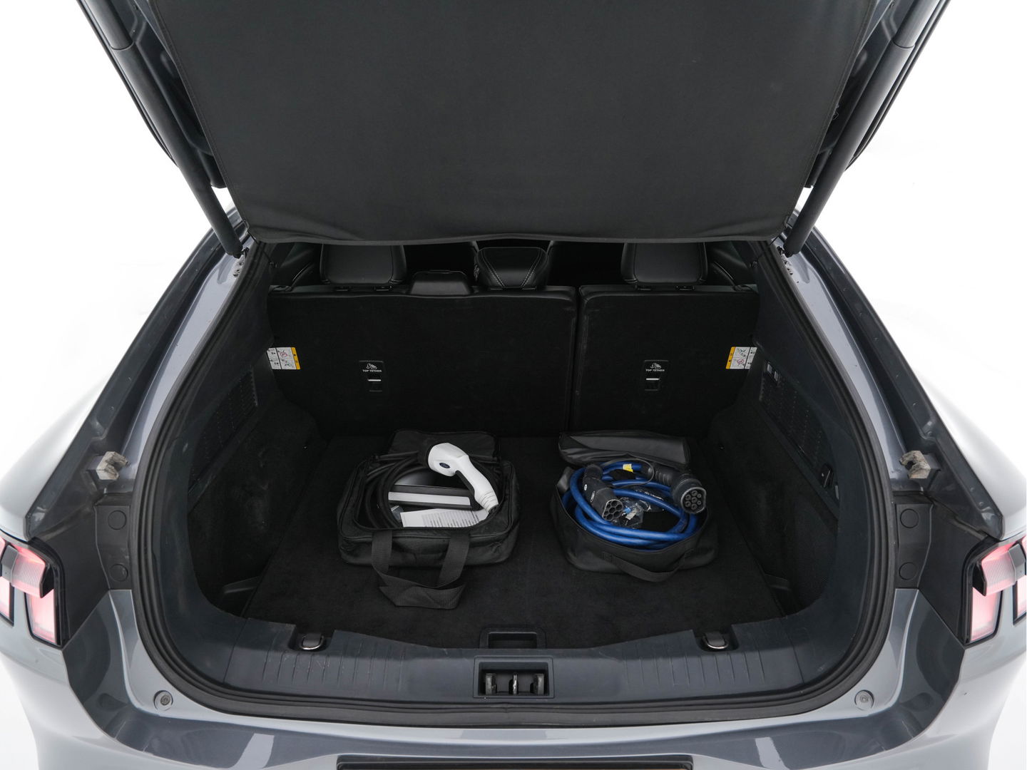 Ford Mustang Mach-E RWD 75 kWh [ 3-Fase ] {SOH-94%} (INCL-BTW) *PANO | LUXURY-LEATHER | ADAPTIVE-CRUISE | BANG&OLUFSEN | MEMORY-PACK | TOP-VIEW | FULL-LED | BLIND-SPOT | DAB+ | DIGI-COCKPIT | KEYLESS | NAVI-FULLMAP | CARPLAY | COMFORT-SEATS |
