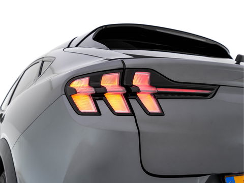 Ford Mustang Mach-E RWD 75 kWh [ 3-Fase ] {SOH-94%} (INCL-BTW) *PANO | LUXURY-LEATHER | ADAPTIVE-CRUISE | BANG&OLUFSEN | MEMORY-PACK | TOP-VIEW | FULL-LED | BLIND-SPOT | DAB+ | DIGI-COCKPIT | KEYLESS | NAVI-FULLMAP | CARPLAY | COMFORT-SEATS |