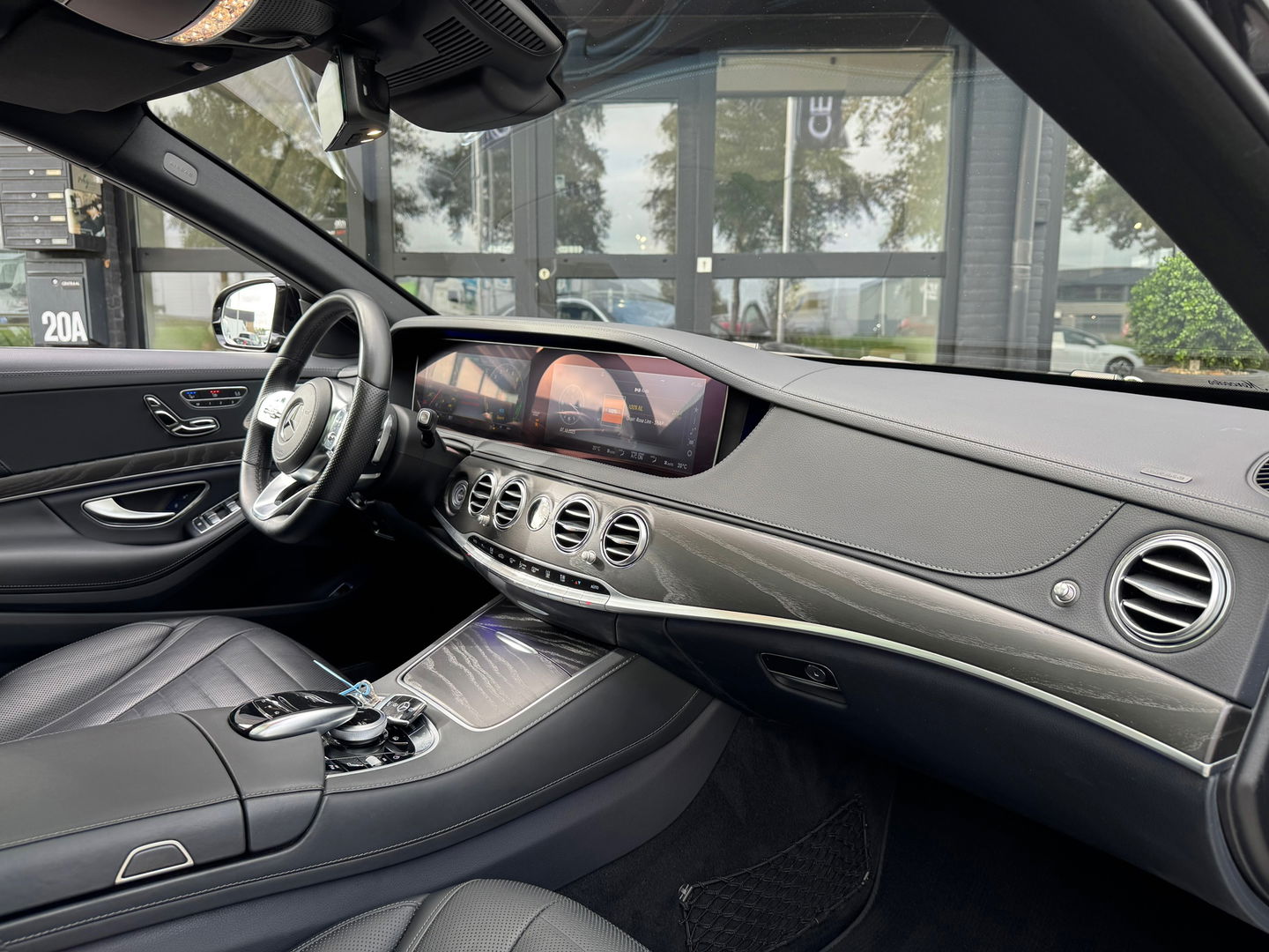 Mercedes-Benz S-Klasse 560 e Lang AMG 476PK|Pano|Burmester|Massage|Head-Up|Memory|360Camera|Leder