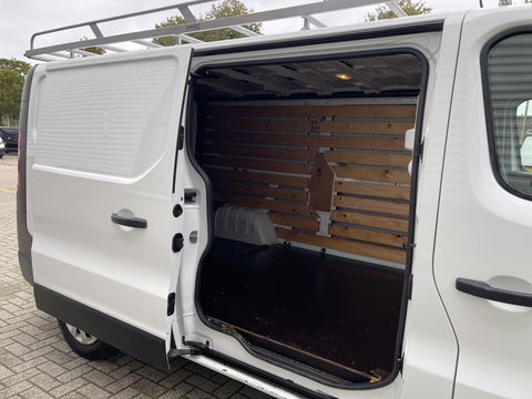 Opel Vivaro 1.6 CDTI 120pk L2H1 Edition / vaste prijs rijklaar € 11.950 ex btw / euro 6 diesel / lease vanaf € 201 / airco / cruise / navigatie / trekhaak / imperial !