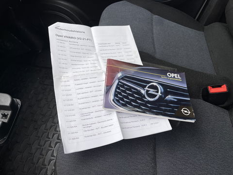 Opel Vivaro 1.6 CDTI 120pk L2H1 Edition / vaste prijs rijklaar € 11.950 ex btw / euro 6 diesel / lease vanaf € 201 / airco / cruise / navigatie / trekhaak / imperial !