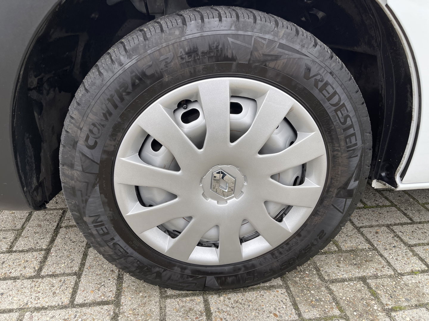 Opel Vivaro 1.6 CDTI 120pk L2H1 Edition / vaste prijs rijklaar € 11.950 ex btw / euro 6 diesel / lease vanaf € 201 / airco / cruise / navigatie / trekhaak / imperial !