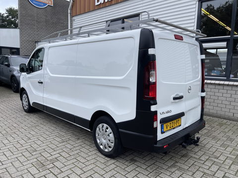 Opel Vivaro 1.6 CDTI 120pk L2H1 Edition / vaste prijs rijklaar € 11.950 ex btw / euro 6 diesel / lease vanaf € 201 / airco / cruise / navigatie / trekhaak / imperial !