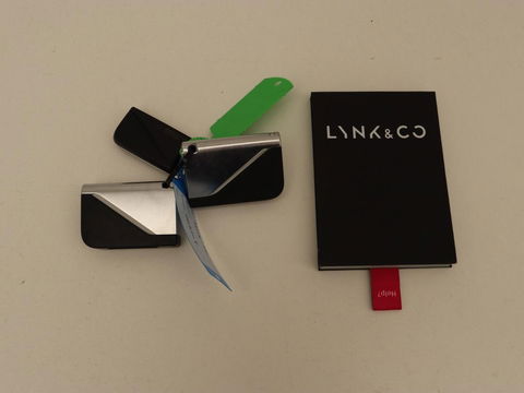 Lynk & Co 01 1.5 Plug In | Panoramadak | Infinity by Harman | Camera | Adaptive cruise | Stoelverwarming | Carplay | Memory | Full LED | PHEV