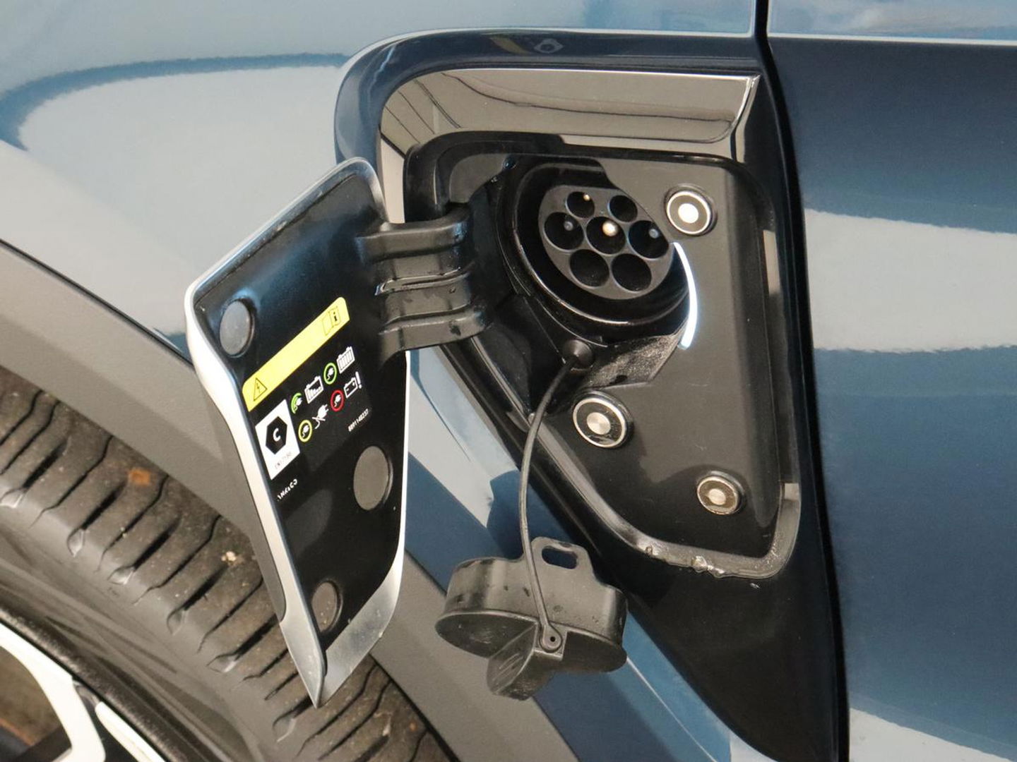 Lynk & Co 01 1.5 Plug In | Panoramadak | Infinity by Harman | Camera | Adaptive cruise | Stoelverwarming | Carplay | Memory | Full LED | PHEV
