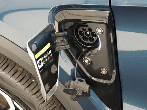 Lynk & Co 01 1.5 Plug In | Panoramadak | Infinity by Harman | Camera | Adaptive cruise | Stoelverwarming | Carplay | Memory | Full LED | PHEV