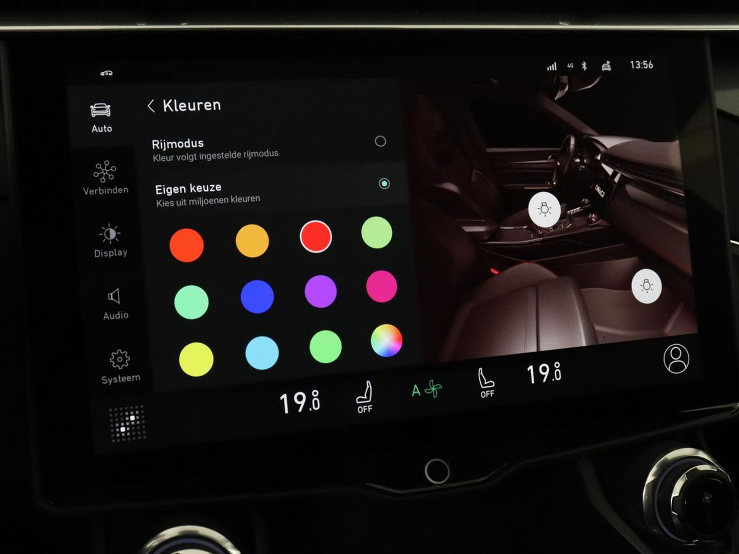 Lynk & Co 01 1.5 Plug In | Panoramadak | Infinity by Harman | Camera | Adaptive cruise | Stoelverwarming | Carplay | Memory | Full LED | PHEV