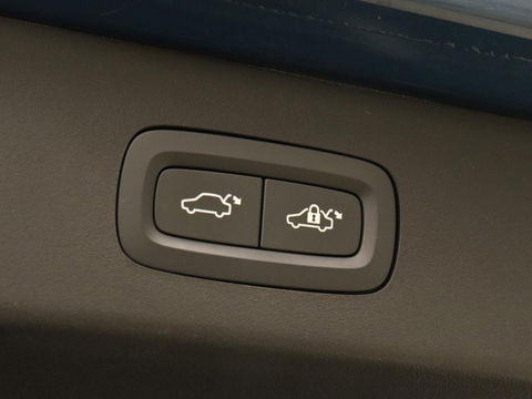Lynk & Co 01 1.5 Plug In | Panoramadak | Infinity by Harman | Camera | Adaptive cruise | Stoelverwarming | Carplay | Memory | Full LED | PHEV