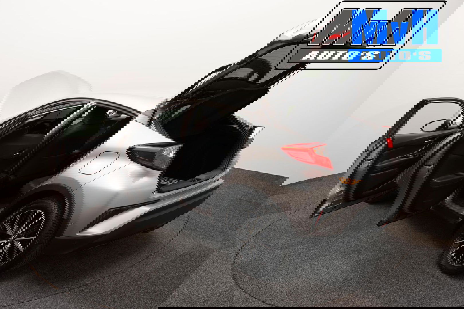 Toyota C-HR 1.8 Hybrid Executive|LEER|STOELVERW|PDC|CAMERA|NAP