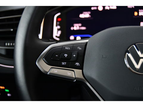 Volkswagen Polo 1.0 TSI R-line pano dsg keyless iq light