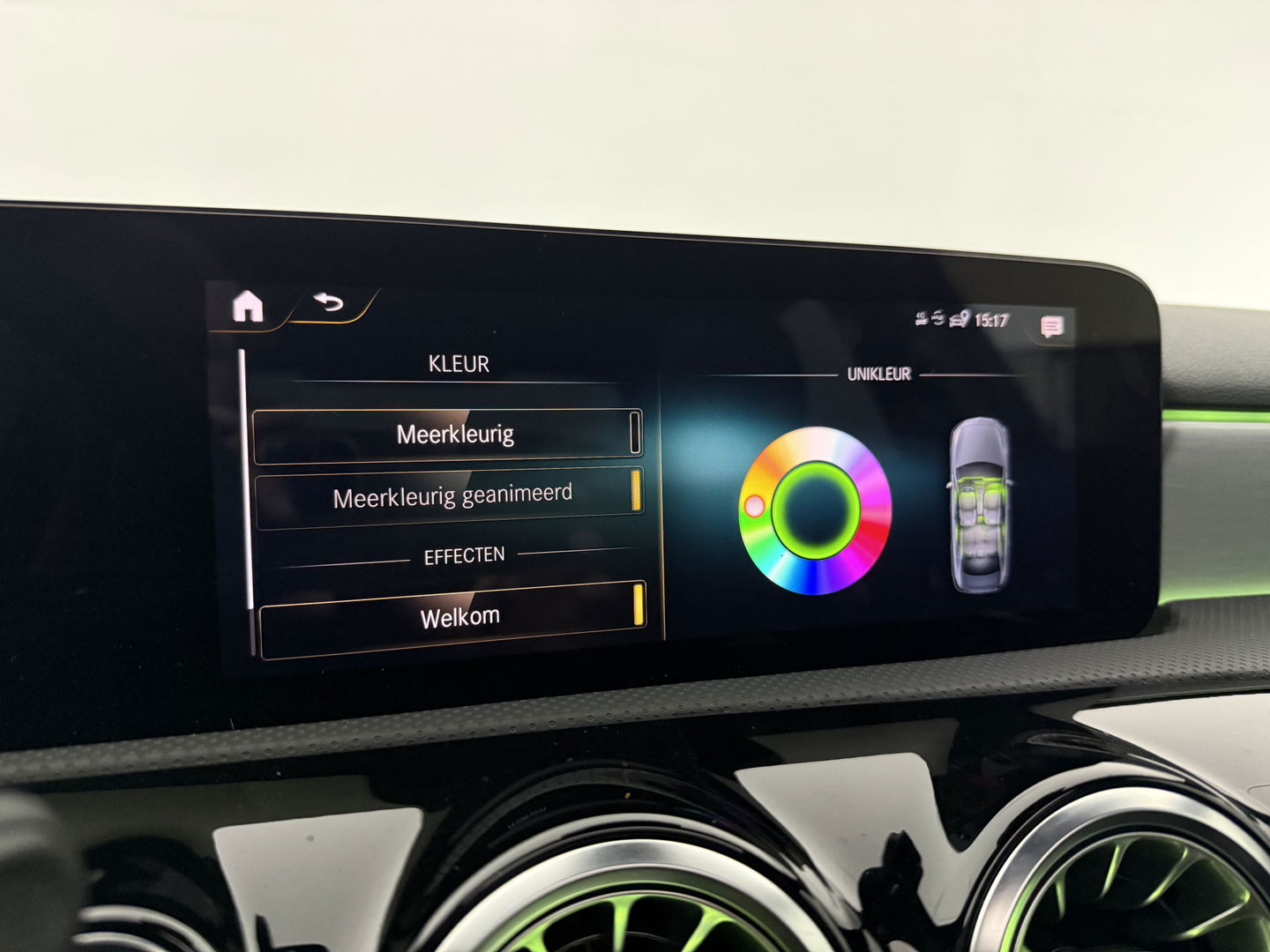 Mercedes-Benz A-Klasse 200 AMG | Pano | Sfeerverl. | Virtual | Burmester | Camera | Memory | Dodehoek | NAP