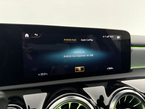 Mercedes-Benz A-Klasse 200 AMG | Pano | Sfeerverl. | Virtual | Burmester | Camera | Memory | Dodehoek | NAP