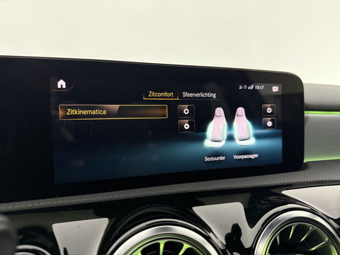 Mercedes-Benz A-Klasse 200 AMG | Pano | Sfeerverl. | Virtual | Burmester | Camera | Memory | Dodehoek | NAP