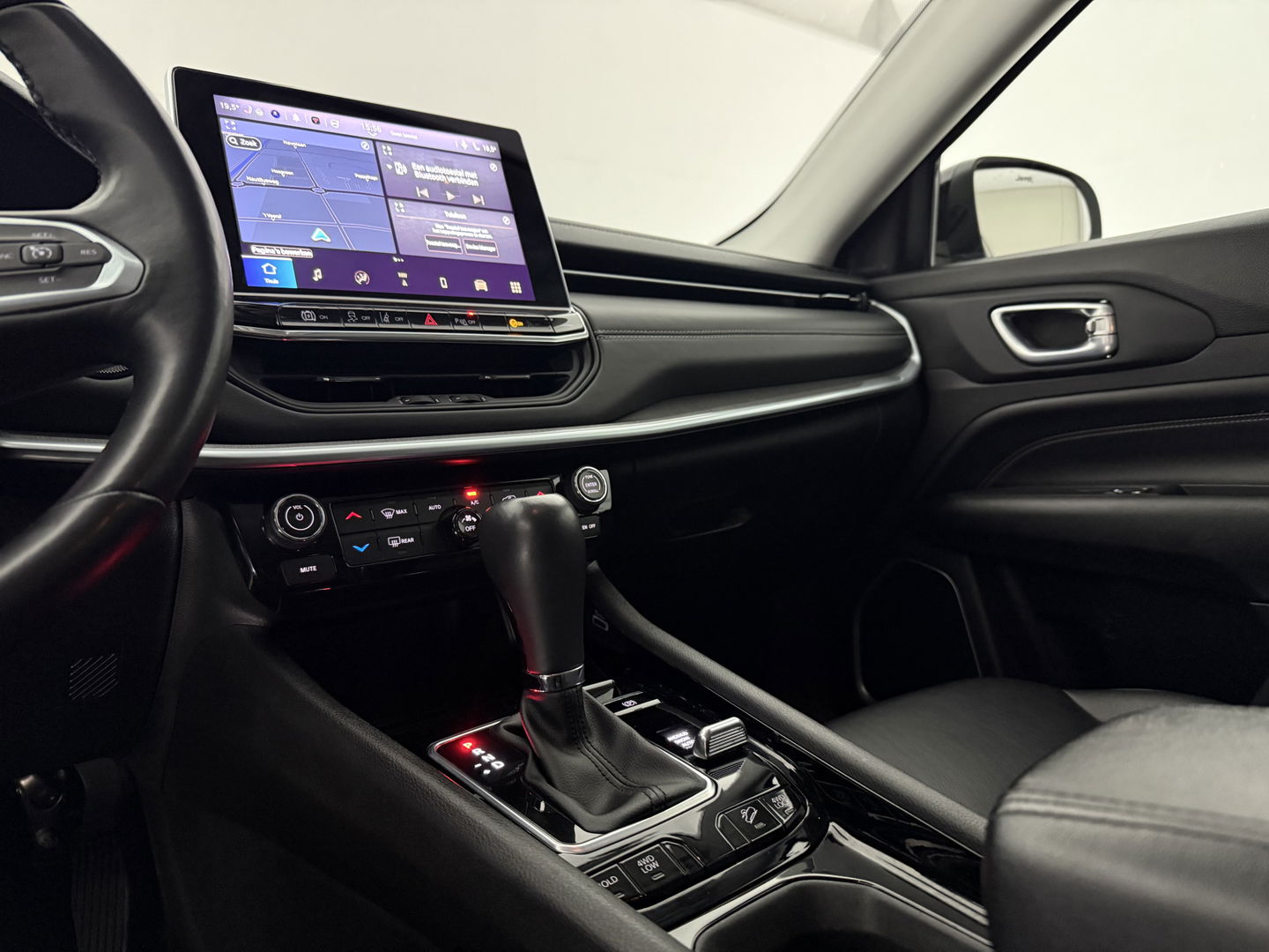 Jeep Compass 4xe 240PK Plug-in Hybrid Electric S | Virtual | Carplay | Camera | LED | Adaptive Cruise | Keyless