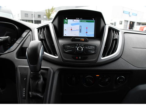 Ford Transit 2.0 TDCI L2H2 PB Edition Camera, Cruise, Carplay, Automaat, 130pk, Multimedia, Trekhaak, NAVI, Uniek!