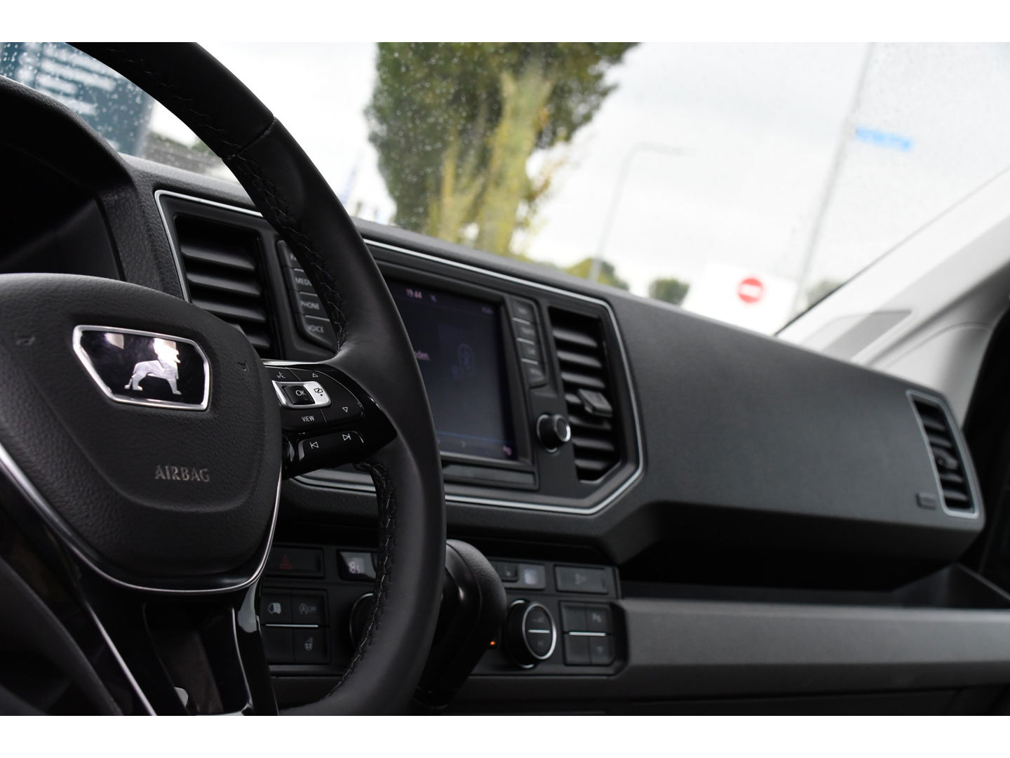 MAN TGE 35 2.0 L4H3 Black Edition Camera, Cruise, Carplay, LED, 177PK, Multimedia, Clima, Stoelverarming, Automaat, Uniek!