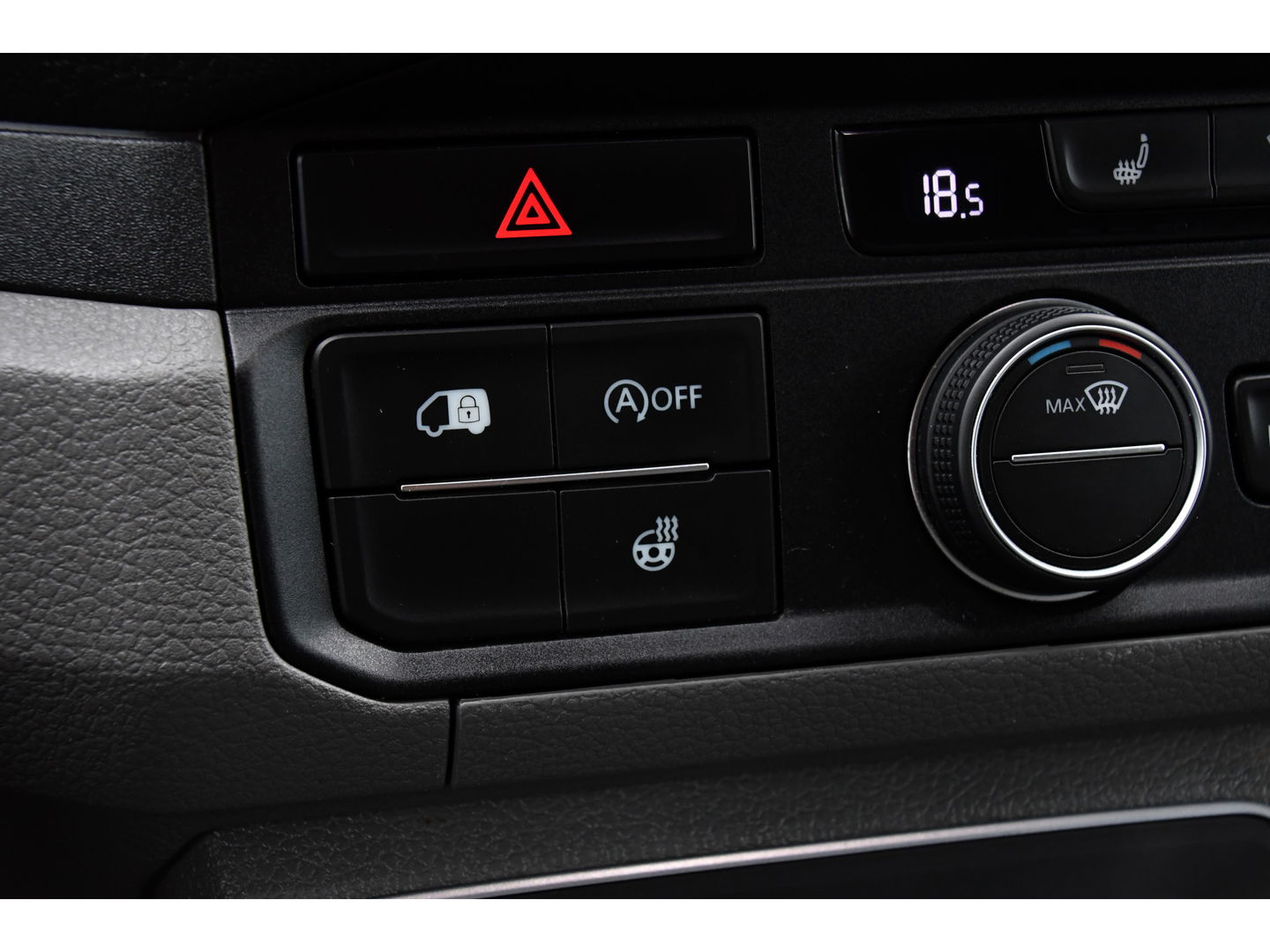 MAN TGE 35 2.0 L4H3 Black Edition Camera, Cruise, Carplay, LED, 177PK, Multimedia, Clima, Stoelverarming, Automaat, Uniek!