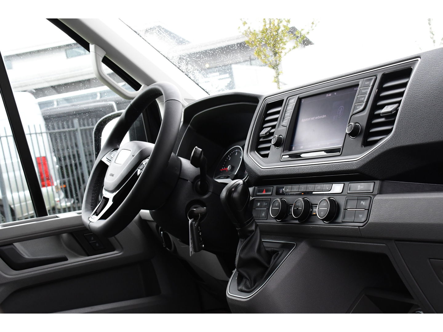 MAN TGE 35 2.0 L4H3 Black Edition Camera, Cruise, Carplay, LED, 177PK, Multimedia, Clima, Stoelverarming, Automaat, Uniek!