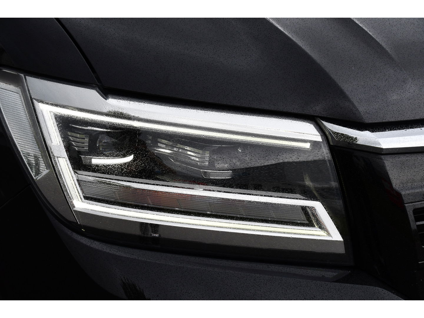 MAN TGE 35 2.0 L4H3 Black Edition Camera, Cruise, Carplay, LED, 177PK, Multimedia, Clima, Stoelverarming, Automaat, Uniek!