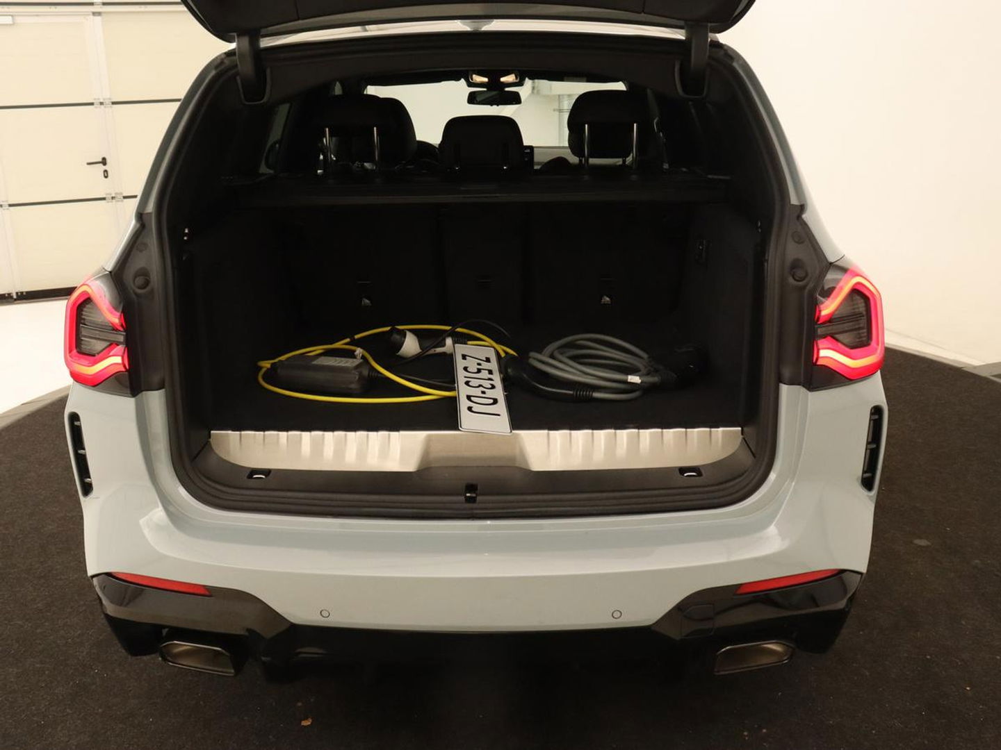 BMW X3 xDrive30e | Trekhaak | Camera | Keyless | Stoelverwarming | Cruise control | DAB | Leder | LED | Navigatie | Carplay | LMV 20 inch