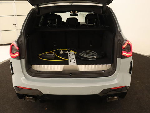BMW X3 xDrive30e | Trekhaak | Camera | Keyless | Stoelverwarming | Cruise control | DAB | Leder | LED | Navigatie | Carplay | LMV 20 inch