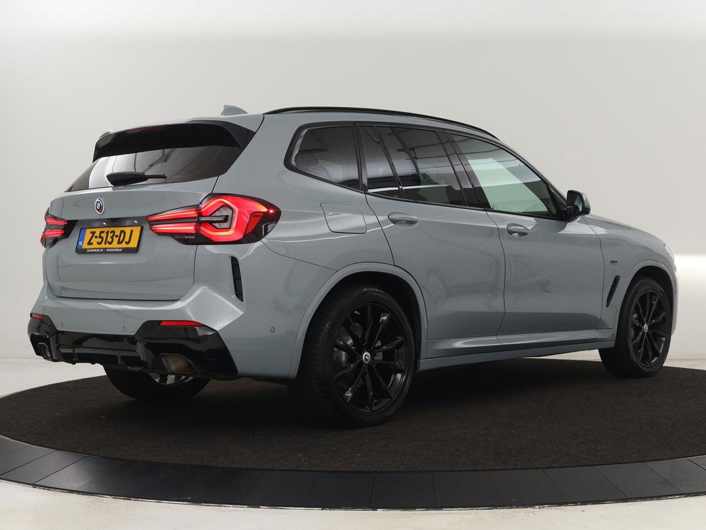 BMW X3 xDrive30e | Trekhaak | Camera | Keyless | Stoelverwarming | Cruise control | DAB | Leder | LED | Navigatie | Carplay | LMV 20 inch